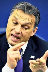 Orbán takarodj!